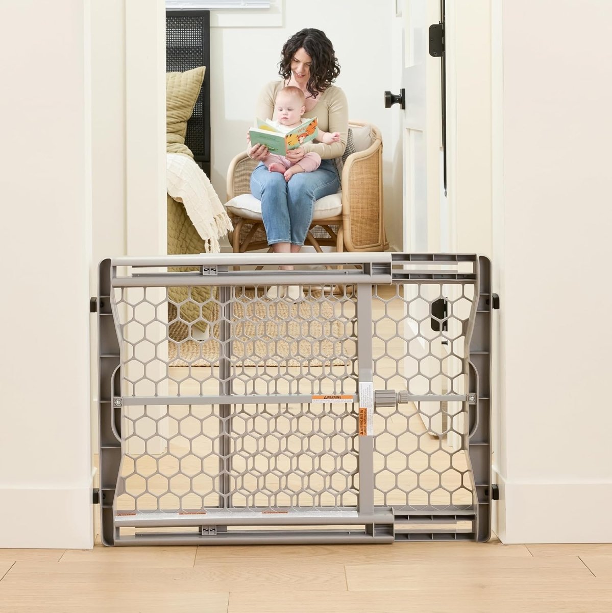 Regalo Easy Fit Plastic Adjustable Extra Wide Baby Gate, Award Winning Brand, 23 Inches Tall, Fits Openings Between 28 to 42 Inches, Pressure Mounted - LittleTreasures