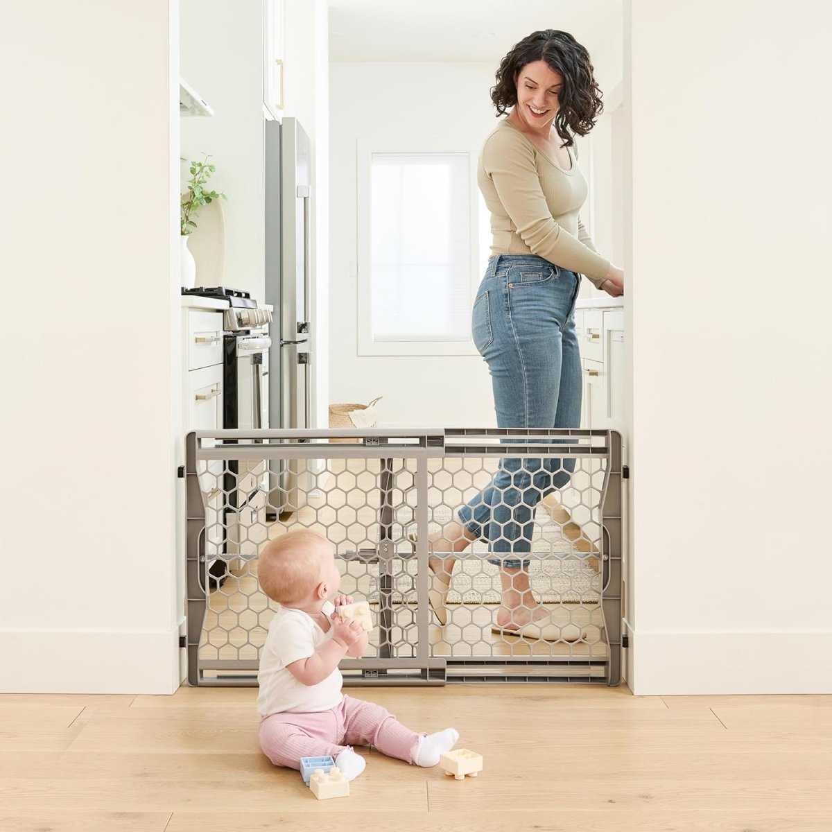 Regalo Easy Fit Plastic Adjustable Extra Wide Baby Gate, Award Winning Brand, 23 Inches Tall, Fits Openings Between 28 to 42 Inches, Pressure Mounted - LittleTreasures